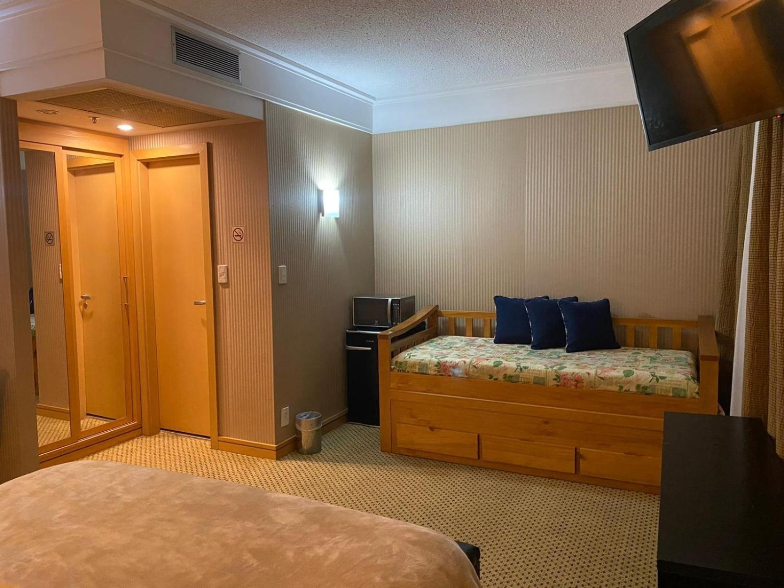 Flat Hotel Em جوارولوس المظهر الخارجي الصورة